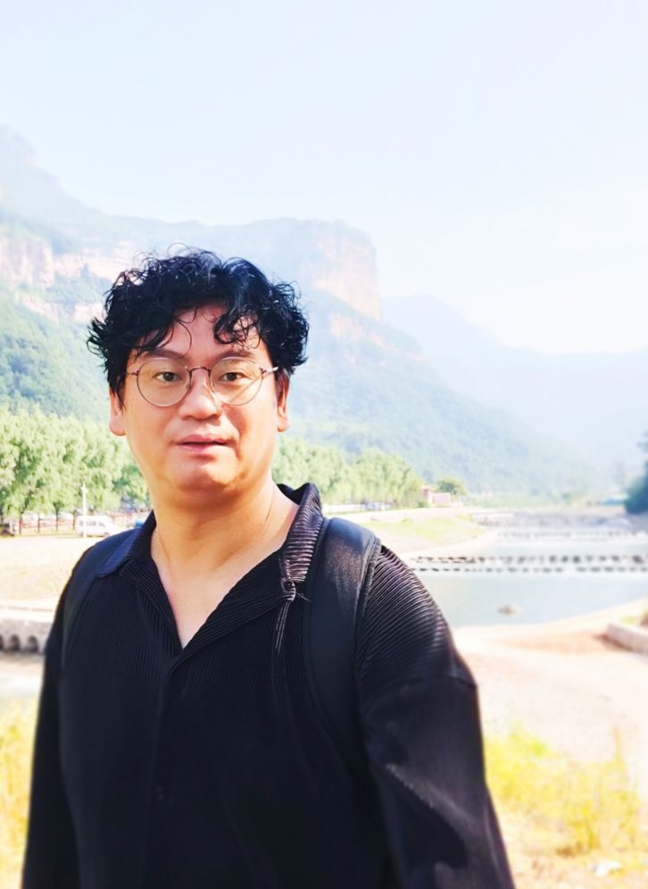 书画家盛焰镜面光雕画 《日出》被收藏